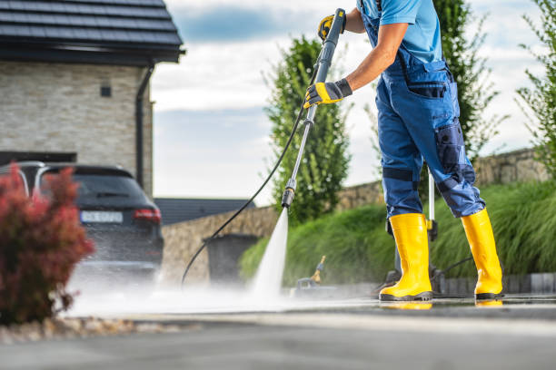 Professional Pressure Washing Services in Plano, IL